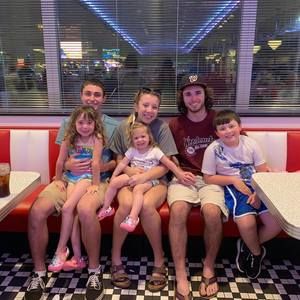 Meet your Posher, Carol